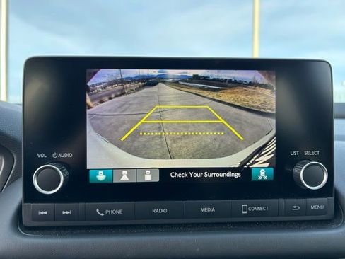 Used 2025 Honda HR-V Sport image 18