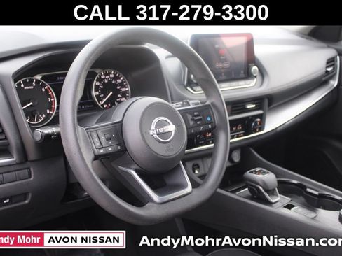 Used 2024 Nissan Rogue SV AWD/4WD image 19