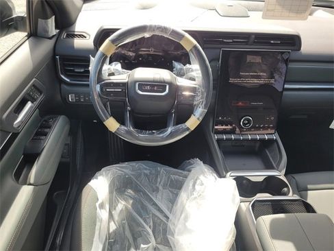 New 2026 GMC Terrain AT4 w/ Convenience Package III image 8