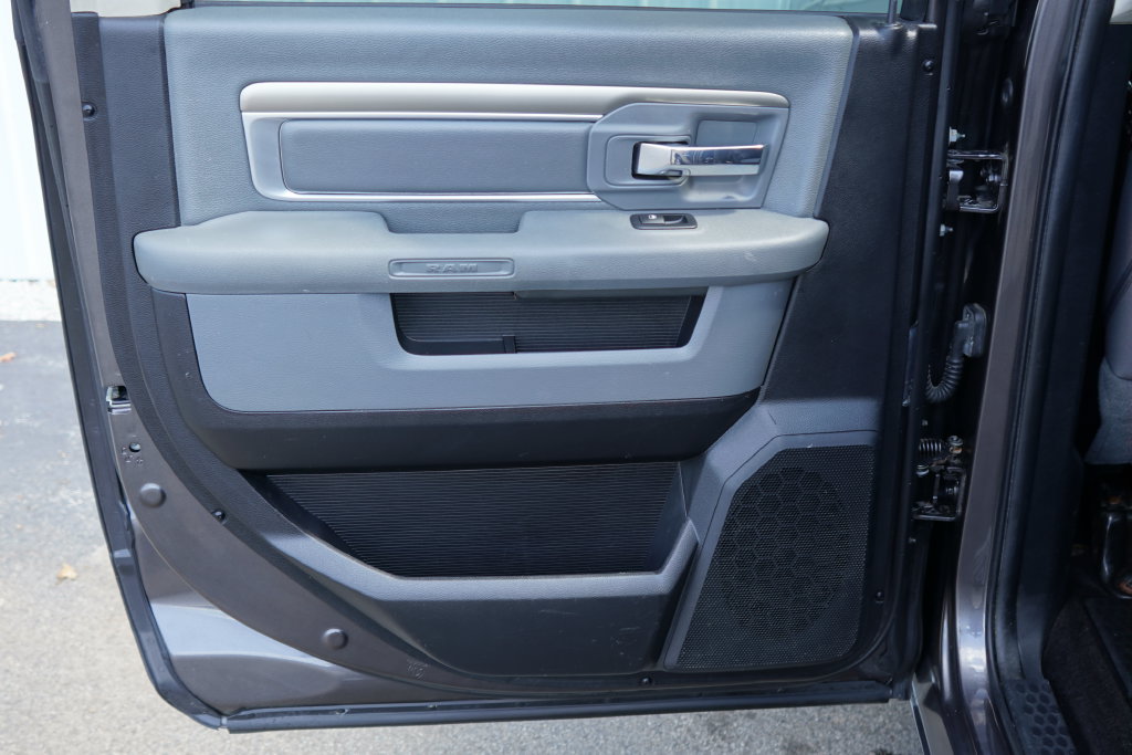 Used 2015 RAM 1500 Big Horn AWD/4WD image 28