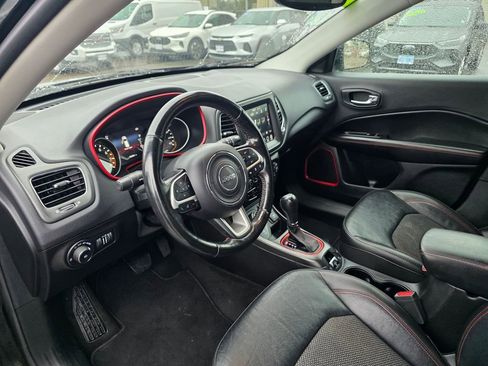 Used 2021 Jeep Compass Trailhawk w/ Convenience Group image 9