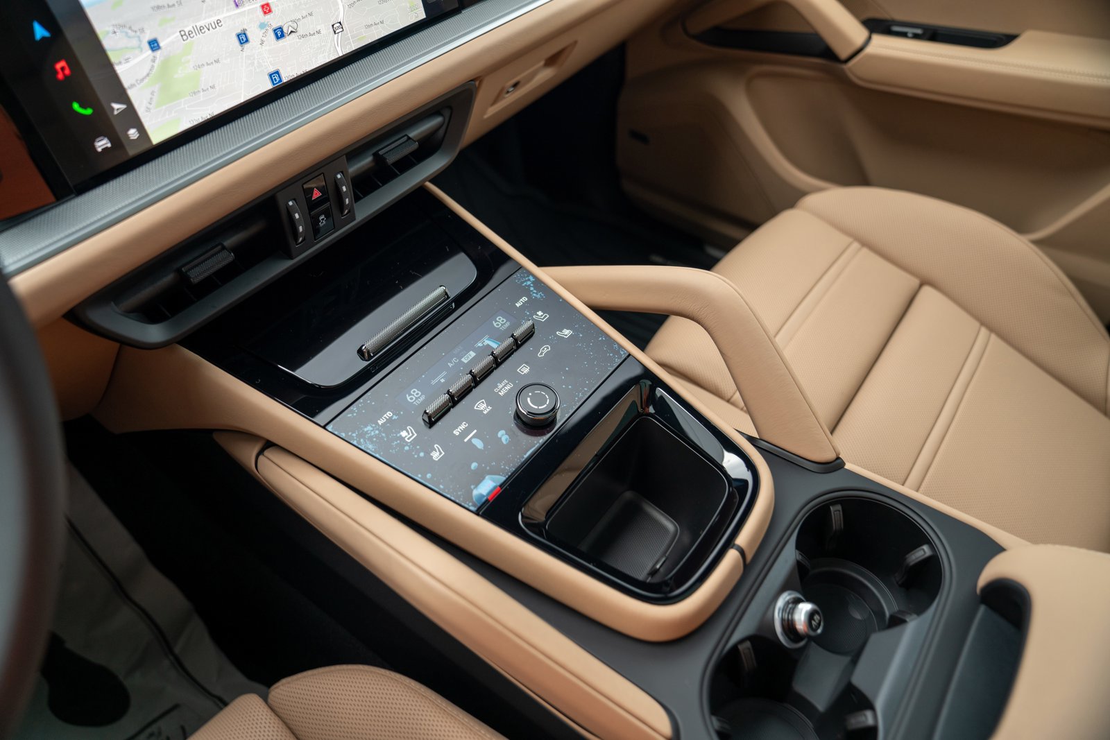 Certified 2026 Porsche Cayenne AWD/4WD image 20