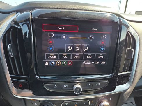 Used 2023 Chevrolet Traverse High Country AWD/4WD image 29