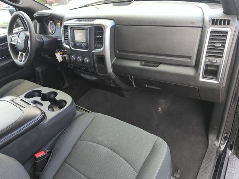 Used 2024 RAM 1500 Warlock AWD/4WD image 22