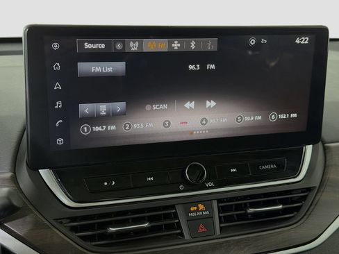 Used 2023 Nissan Altima 2.5 SL FWD image 18