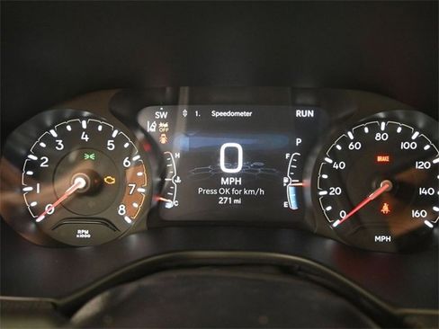 New 2026 Jeep Compass Latitude w/ Mopar Graphics Package image 26