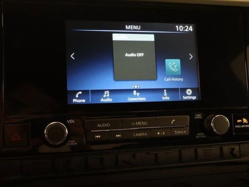 Certified 2025 Nissan Frontier S image 11