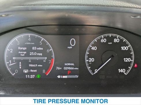 Certified 2024 Honda HR-V LX image 16