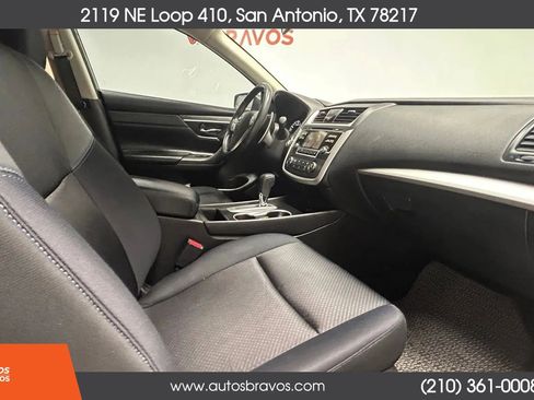 Used 2016 Nissan Altima 2.5 SR FWD image 17