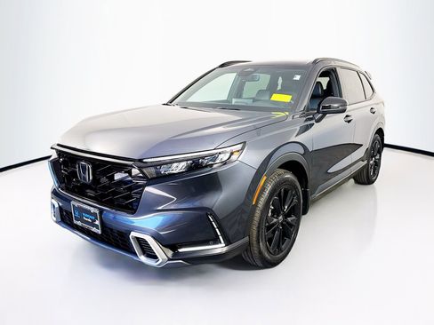 Used 2024 Honda CR-V Sport Touring image 3