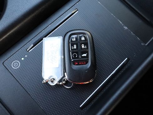 Used 2025 Honda Odyssey Sport-L image 37