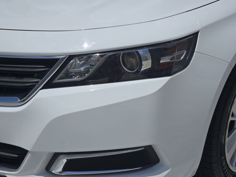 Used 2019 Chevrolet Impala LS FWD image 10