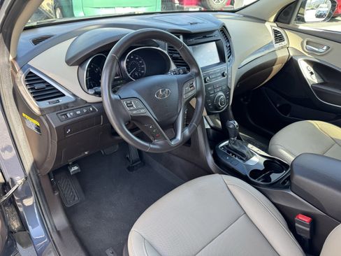 Used 2017 Hyundai Santa Fe Sport image 17