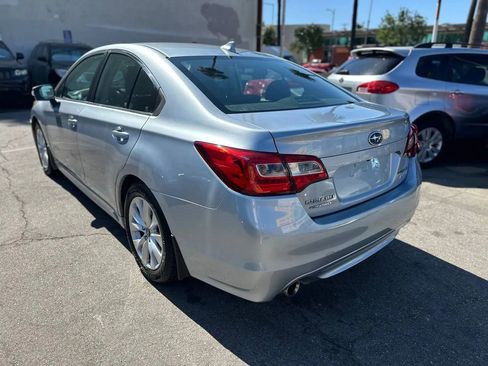 Used 2017 Subaru Legacy 2.5i Premium image 11
