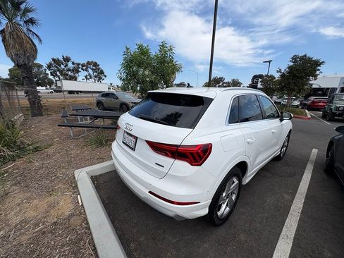 Used 2021 Audi Q3 2.0T Premium AWD/4WD image 4