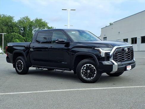 New 2026 Toyota Tundra SR5 AWD/4WD image 2