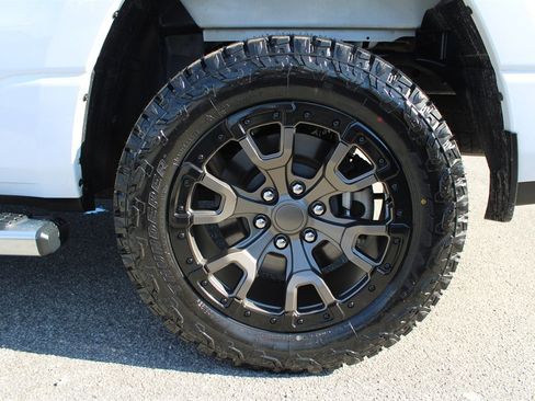 Used 2022 RAM 1500 Big Horn image 10