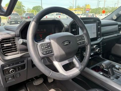 Used 2024 Ford F150 Lariat AWD/4WD image 3