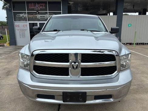 Used 2019 RAM 1500 Classic SLT RWD image 2