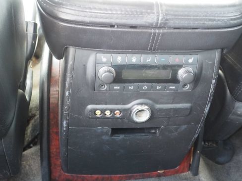 Used 2008 Cadillac Escalade AWD image 14