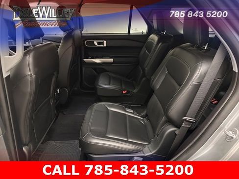 Used 2021 Ford Explorer XLT w/ Equipment Group 202A image 16