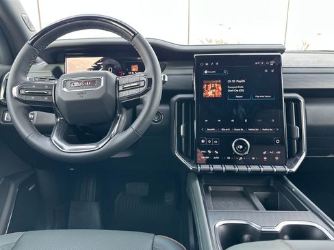 New 2026 GMC Acadia AT4 image 30