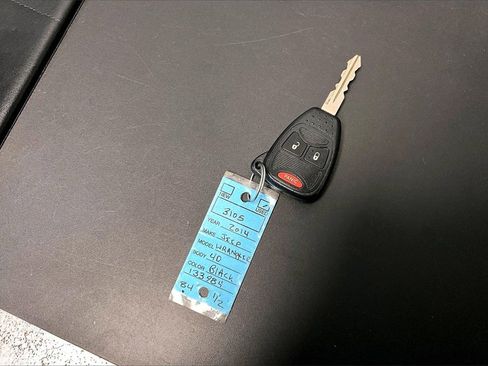 Used 2014 Jeep Wrangler Unlimited Sport w/ Power Convenience Group image 33