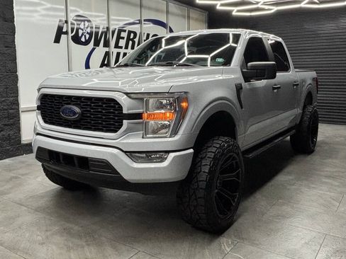 Used 2021 Ford F150 XL w/ STX Appearance Package RWD image 3