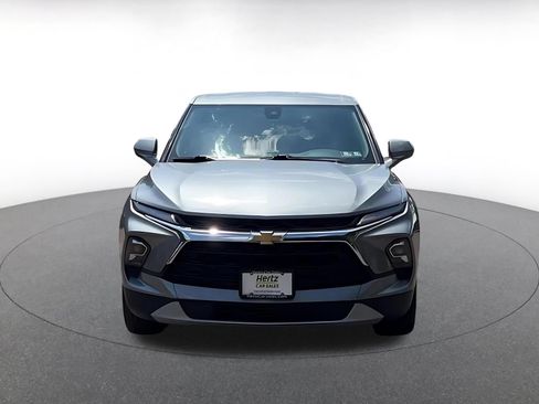 Used 2025 Chevrolet Blazer LT FWD image 4