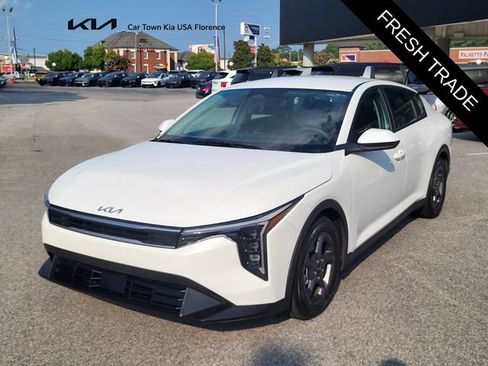 Certified 2025 Kia K4 FWD image 6