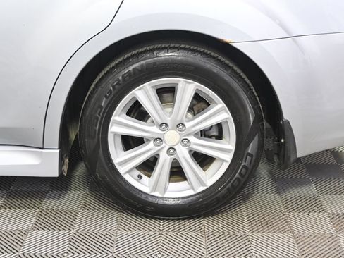 Used 2012 Subaru Legacy 2.5i Premium AWD/4WD image 20