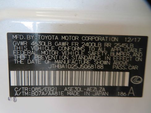 Used 2018 Lexus IS 300 w/ Accessory Package 2 RWD image 74
