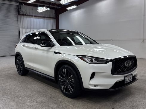 Used 2022 INFINITI QX50 Luxe w/ Appearance Package image 26