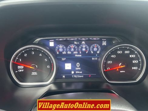 Used 2021 Chevrolet Suburban High Country w/ Premium Package AWD/4WD image 31
