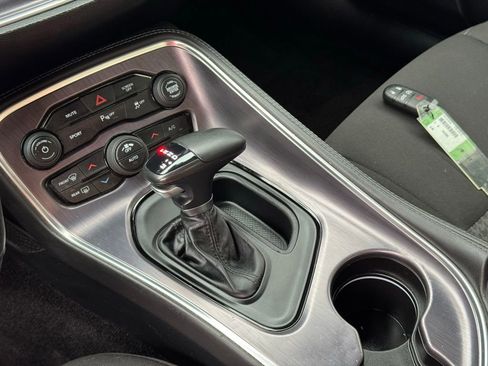 Used 2018 Dodge Challenger R/T w/ Quick Order Package 28P T/A image 32