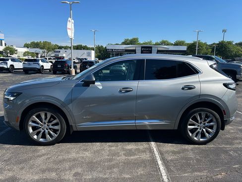 Used 2023 Buick Envision Avenir AWD/4WD image 8