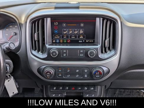 Used 2019 Chevrolet Colorado ZR2 w/ ZR2 Midnight Special Edition AWD/4WD image 30