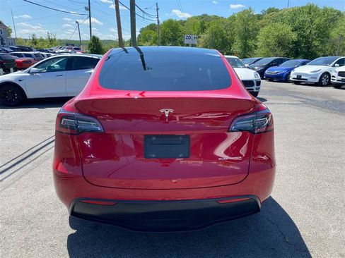 Used 2023 Tesla Model Y Long Range AWD/4WD image 4
