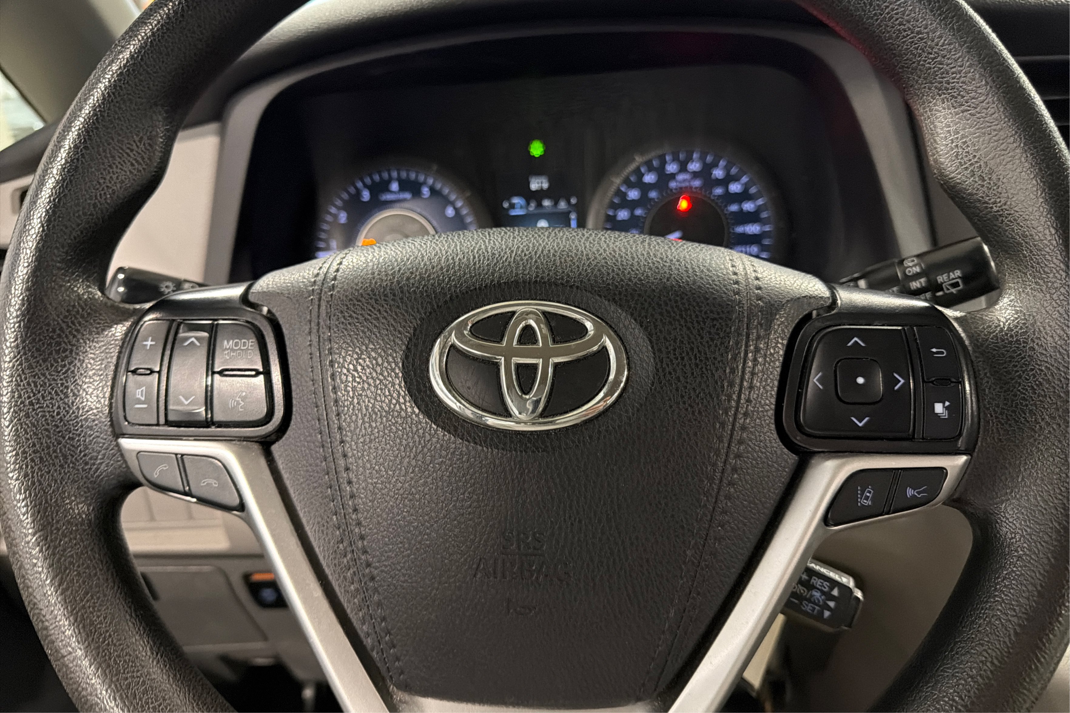 Used 2019 Toyota Sienna LE FWD image 21