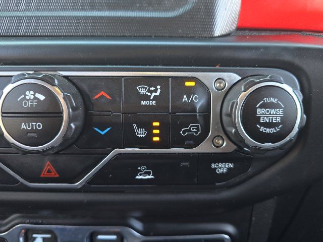 Certified 2021 Jeep Wrangler Unlimited Rubicon w/ Cold Weather Group AWD/4WD image 17