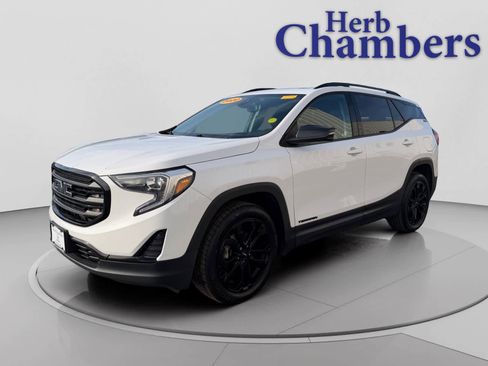 Used 2020 GMC Terrain SLE w/ Driver Convenience Package image 11