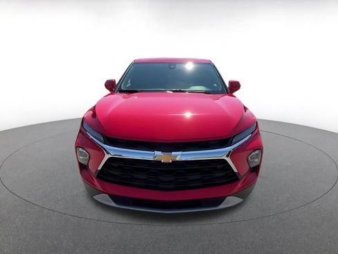 Used 2026 Chevrolet Blazer LT FWD image 4