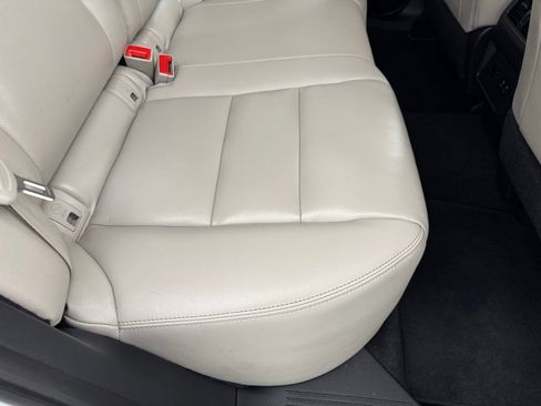 Used 2023 Nissan Rogue SL w/ SL Premium Package image 35