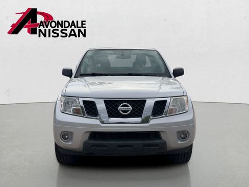 Used 2019 Nissan Frontier SV w/ Value Truck Package AWD/4WD image 9