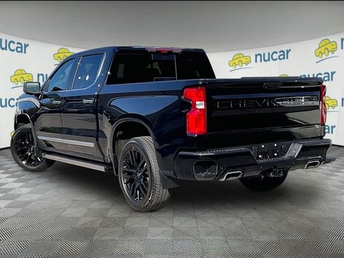 Used 2025 Chevrolet Silverado 1500 High Country w/ Technology Package AWD/4WD image 4