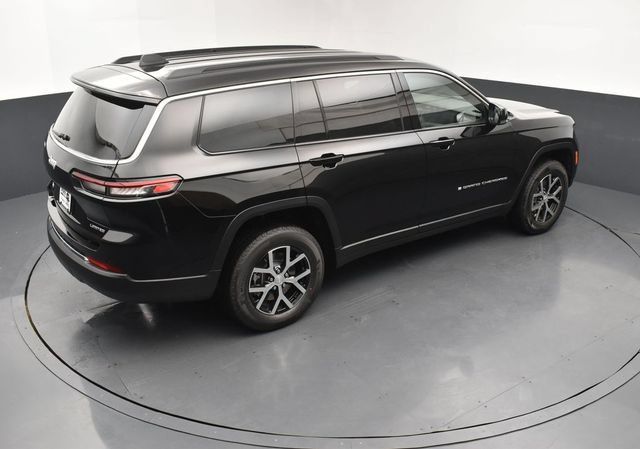 Used 2025 Jeep Grand Cherokee L Limited AWD/4WD image 18