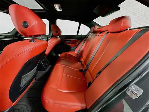 Used 2018 BMW 340i xDrive 340i xDrive w/ Premium Package image 4