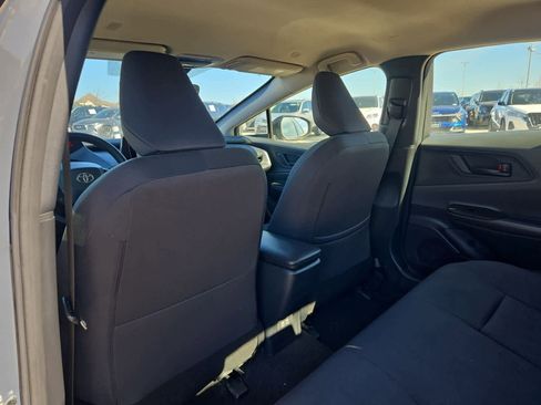 Used 2024 Toyota Prius LE image 17