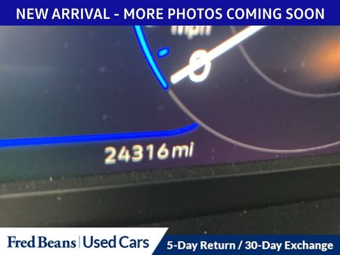 Used 2024 Volkswagen Jetta SEL image 14