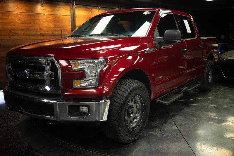 Used 2017 Ford F150 XLT w/ Equipment Group 301A Mid AWD/4WD image 2